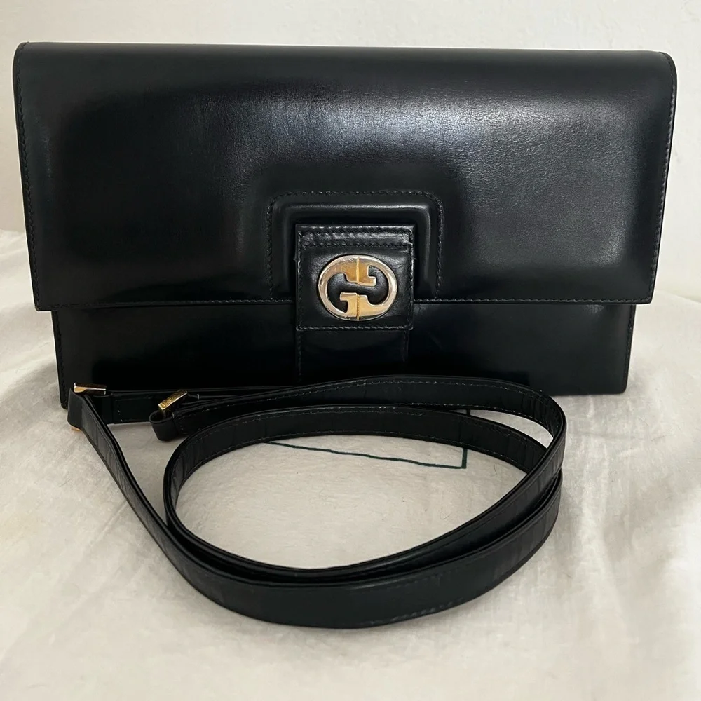 Rare Vintage Gucci Shoulder Clutch Bag Black Leather 1970s